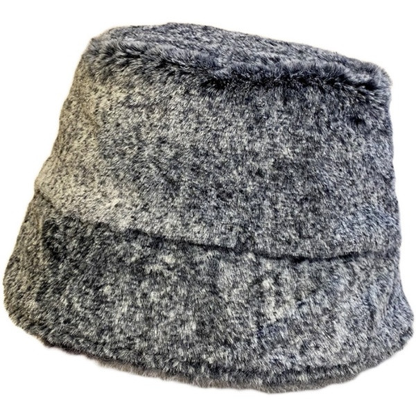 Női pehelysapka több színben télre is alkalmas
