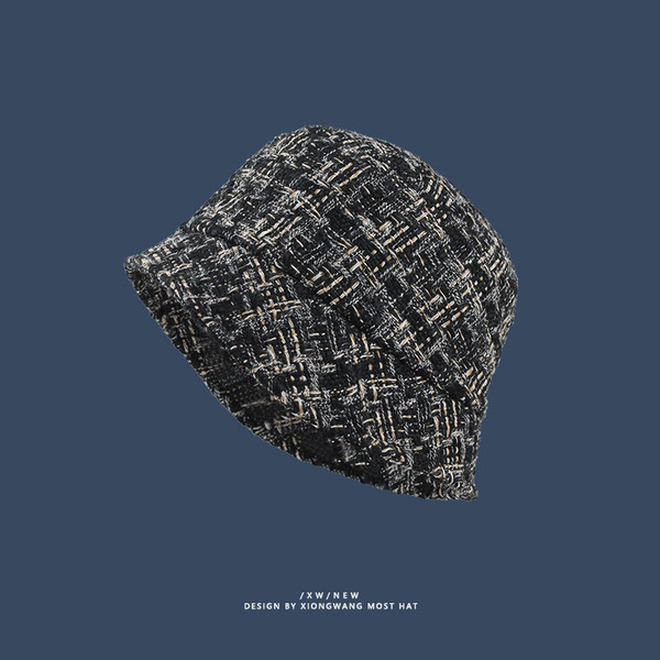 Kockás női horgászsapka