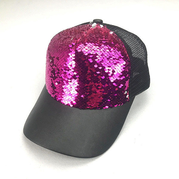 Új modell flitteres női sapka - nyárra