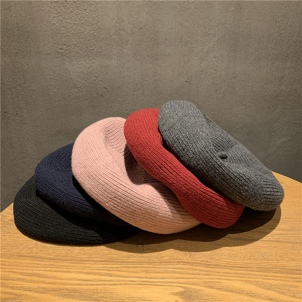 Új modell téli női sapka - barett típusú