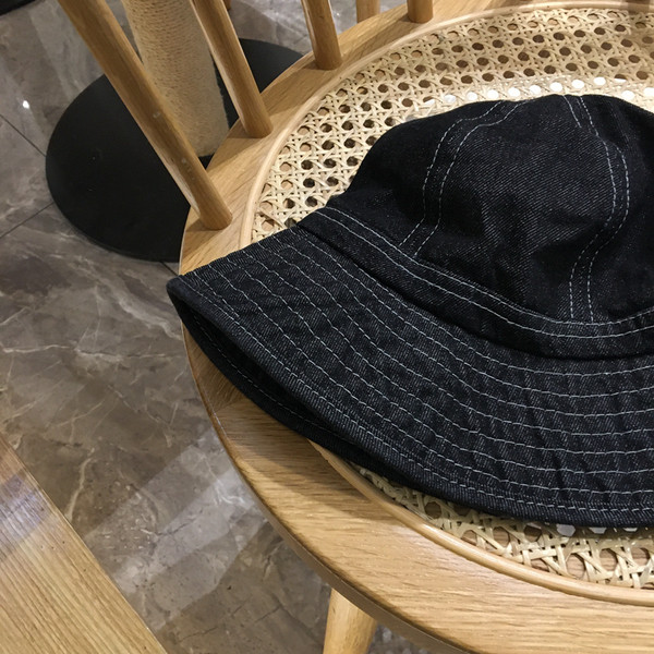 Alkalmi női farmer sapka - idióta típus