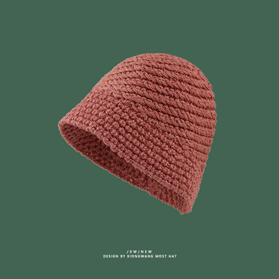 Ανοιξιάτικο καπέλο σε σχήμα κουδουνιού