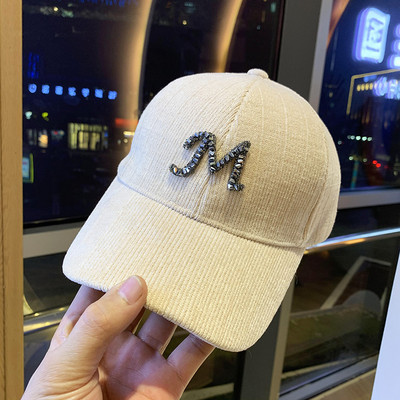 Őszi-téli női kordbársony sapka napellenzővel