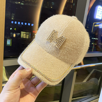 Φθινόπωρο-χειμερινό γυναικείο καπέλο με γείσο