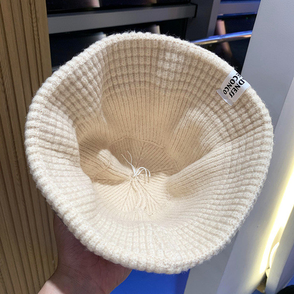 Modern női kötött sapka típusú idióta