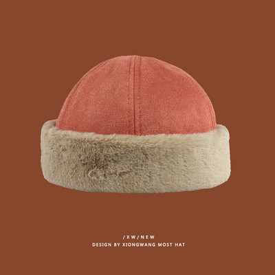 Meleg téli sapka tollal