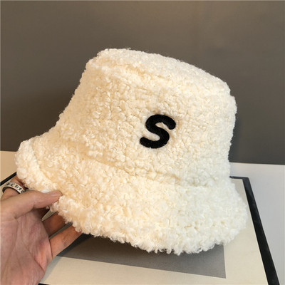 Plüss női sapka négy színben