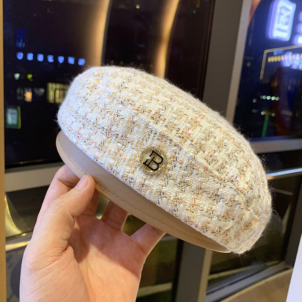 Új modell téli női sapka - barett típusú