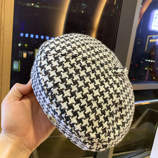 Új modell téli női sapka - barett típusú