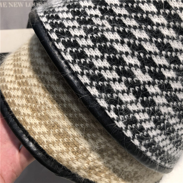 Ženska ležerna karirana kapa pogodna za zimu