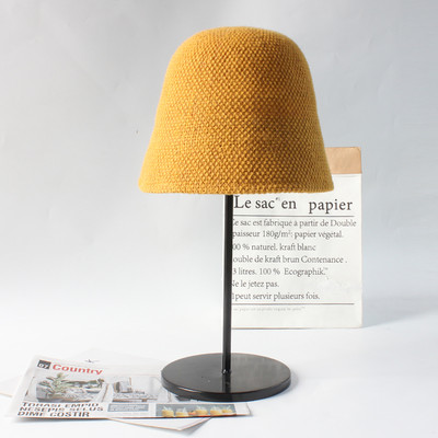 Alkalmi női sapka típusú idióta