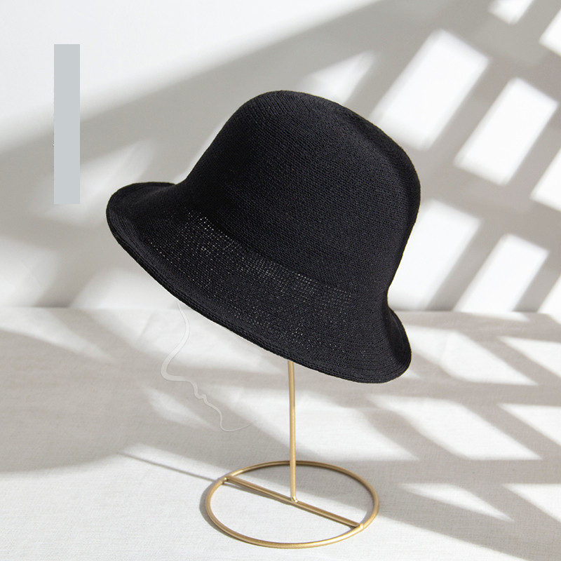 Φθινοπωρινό-χειμερινό μάλλινο καπέλο