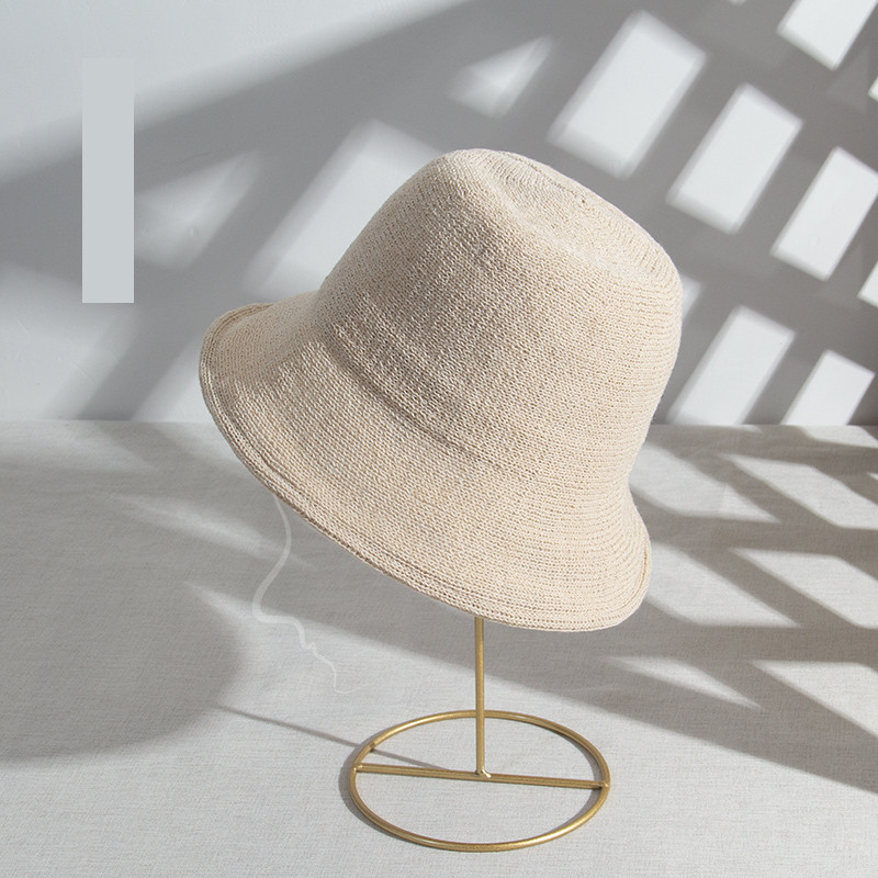 Φθινοπωρινό-χειμερινό μάλλινο καπέλο