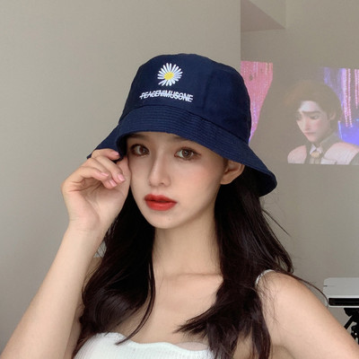 Új modell női sapka típusú idióta - két modell