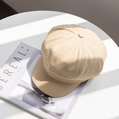 Modern női sapka öko-bőr-svájcisapka típusból