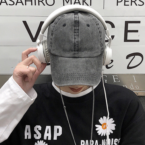 Sima modell női sapka napellenzővel