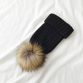 Kötött téli női sapka többféle modellben