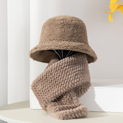 Modern női sapka+sál szett