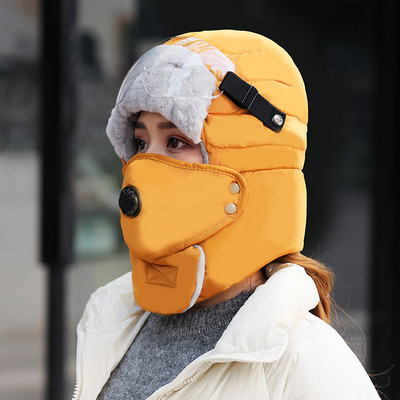 Új modell női téli sapka - több síelésre is alkalmas modell