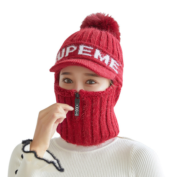 Új modell női kötött sapka napellenzővel és felirattal