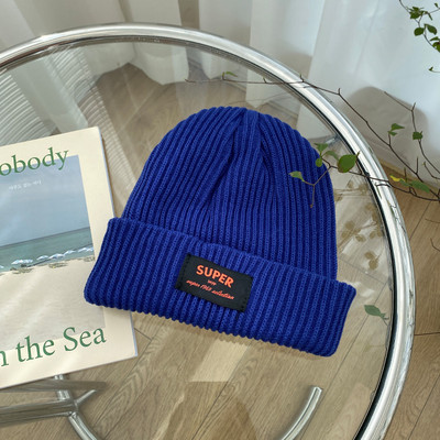 Casual πλεκτό γυναικείο καπέλο με έμβλημα