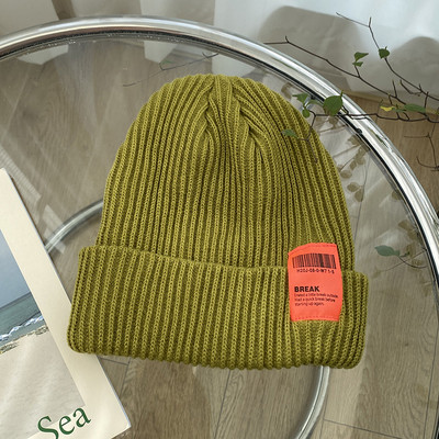 Casual πλεκτό γυναικείο καπέλο με έμβλημα