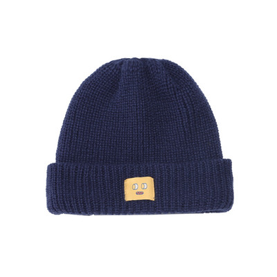 Πλεκτό χειμερινό καπέλο με έμβλημα