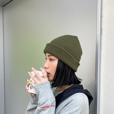 Téli kötött sapka sima mintás