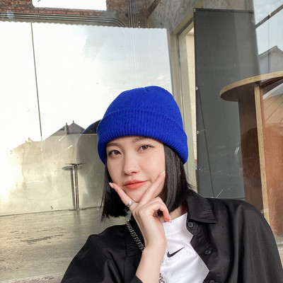 Téli kötött sapka sima mintás