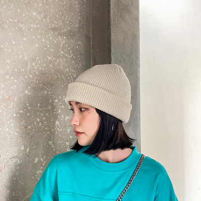 Téli kötött sapka sima mintás