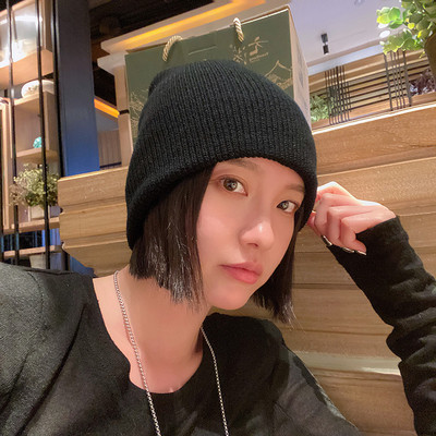 Téli kötött sapka sima mintás