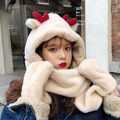 Χειμερινό καπέλο με τρισδιάστατο στοιχείο