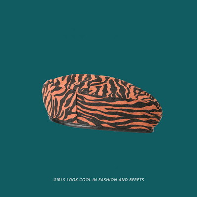 Modern női sapka állatmintával - többféle modell