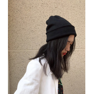 Καθημερινό γυναικείο μάλλινο καπέλο - κατάλληλο για το χειμώνα