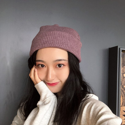 Καθημερινό γυναικείο μάλλινο καπέλο - κατάλληλο για το χειμώνα