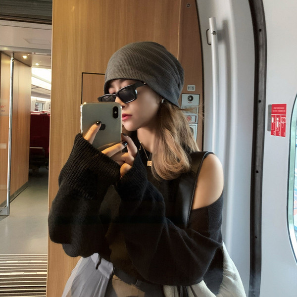 Hétköznapi női téli sapka - tiszta modell