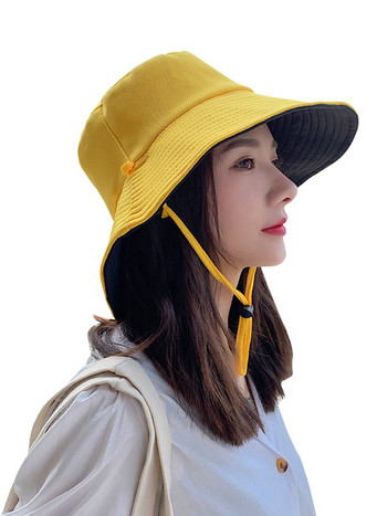 Модерна дамска шапка с периферия и връзки