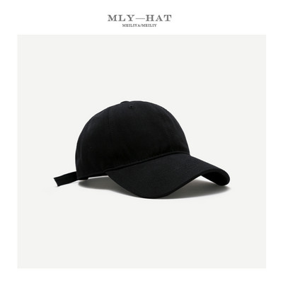 Σπορ-casual γυναικείο καπέλο με γείσο σε δύο μοντέλα