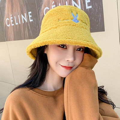 Καθημερινό γυναικείο καπέλο με κέντημα