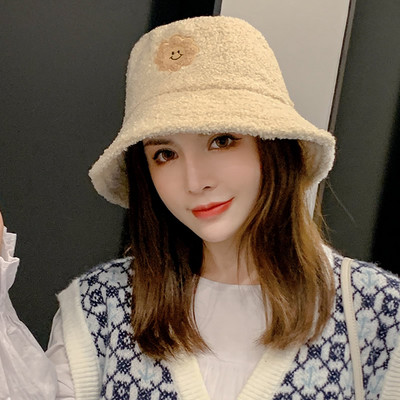 Καθημερινό γυναικείο καπέλο με κέντημα