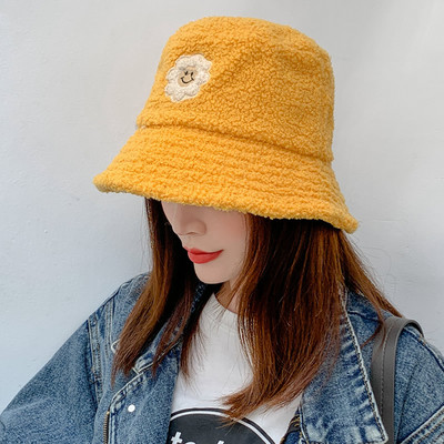 Καθημερινό γυναικείο καπέλο με κέντημα