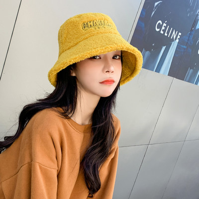 Καθημερινό γυναικείο καπέλο με κέντημα