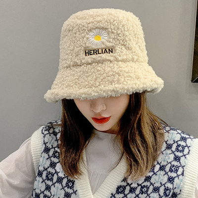 Καθημερινό γυναικείο καπέλο με κέντημα