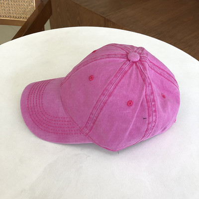 Καπέλο κλασικό μοντέλο με γείσο κατάλληλο για άνδρες και γυναίκες