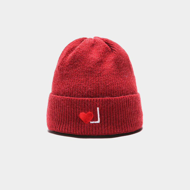 Női kötött téli sapka