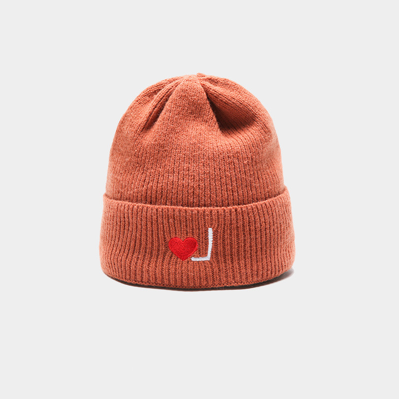 Női kötött téli sapka