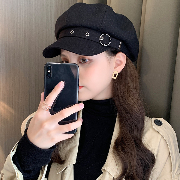 Modern női sapka napellenzővel - retro stílusú