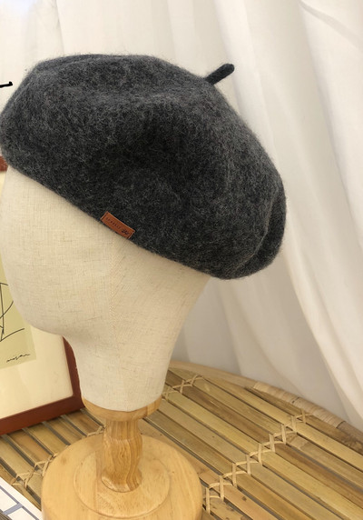 Modern női barett sima modell