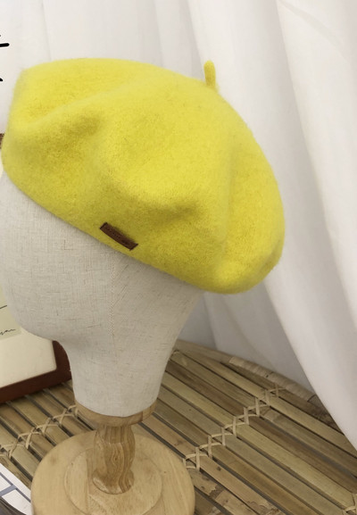 Modern női barett sima modell