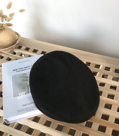 Női barett típusú kalap sima modell